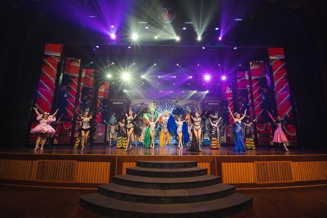 Alcazar Cabaret Show Pattaya - After the show: souvenirs, photos, and how upgrades can change the night