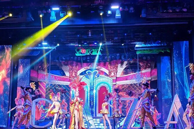 Alcazar: Spectacular Cabaret Show in Pattaya - Getting there without losing your show: timing and navigation tips