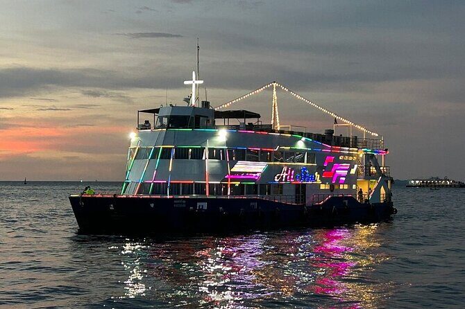 All Star Dinner Cruise with Cabaret Show in Pattaya - The 80-minute coastline cruise: views, pacing, and what to expect onboard