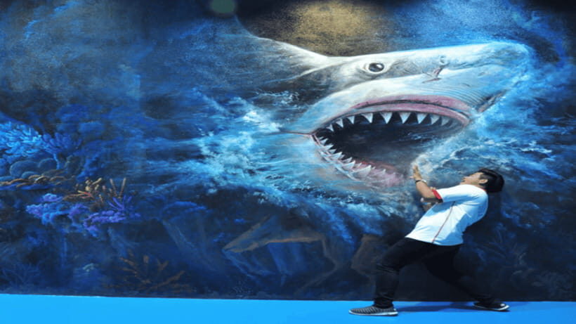 Art in Paradise 3D Museum Discounted Ticket - Jungle scenes, giant cats, and the dinosaur chase