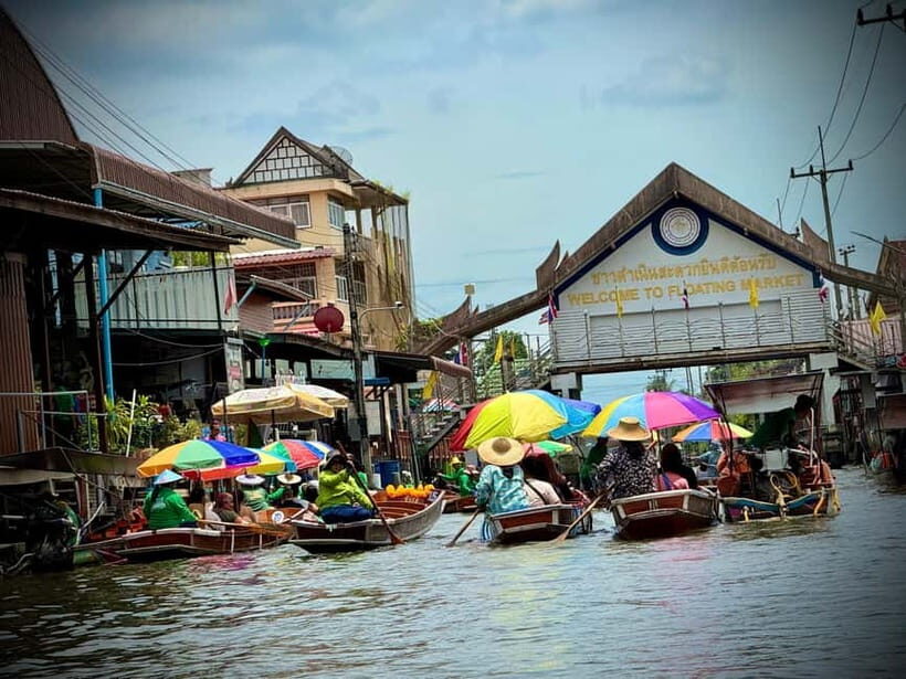 Bangkok: Floating Market and Train Market Experience - Damnoen Saduak Floating Market: What to Do in Your Hour