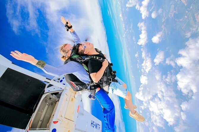 First Jump Tandem Skydive Pattaya Include Pickup Transfer - Key things I’d watch before you book