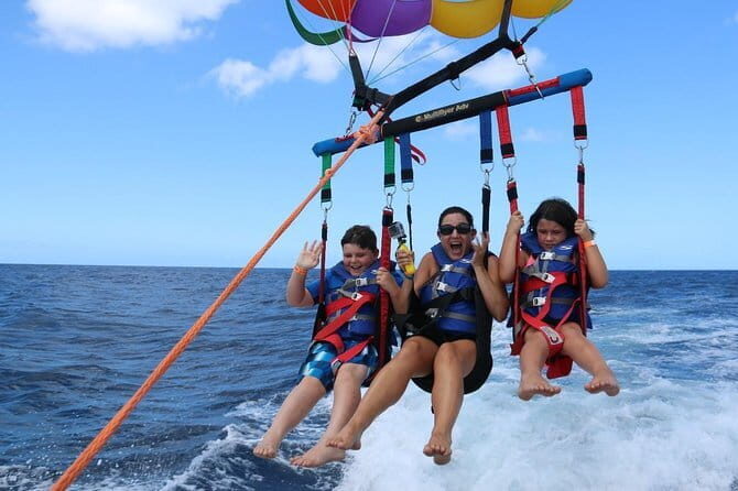 Pattaya: 3 Islands one day trip on Catamaran with Lunch - Lunch onboard: Thai buffet, BBQ, fruits, and cold drinks that hit