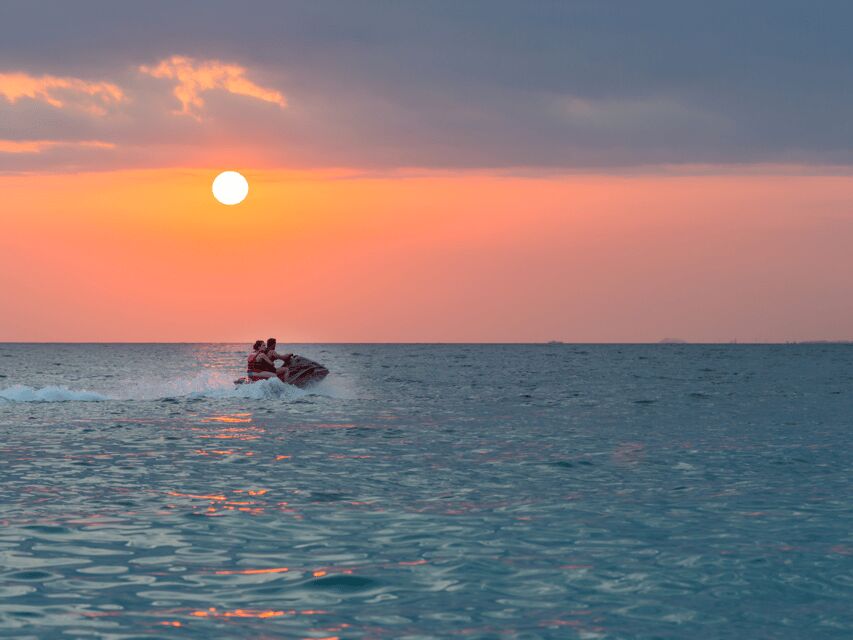Pattaya Beach: Jet Ski Adventure - What to Bring: Waterproof Bag and Timing Backup