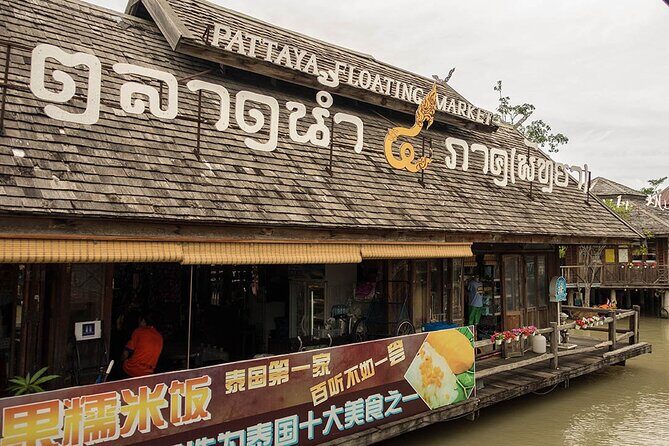 Pattaya Discovery Tour with Floating Market, View Points - Big Buddha Hill (Wat Phra Yai): Scenic Views Plus a Temple Moment