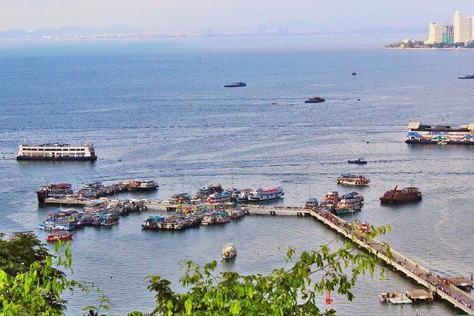 Pattaya Discovery Tour with Floating Market, View Points - Gems Gallery: Shopping Time With a Short Clock