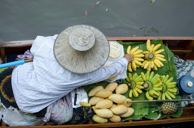 Pattaya: Floating Market Tour with Hotel Transfer & Guide - Hotel pickup in Pattaya: where free transfer ends
