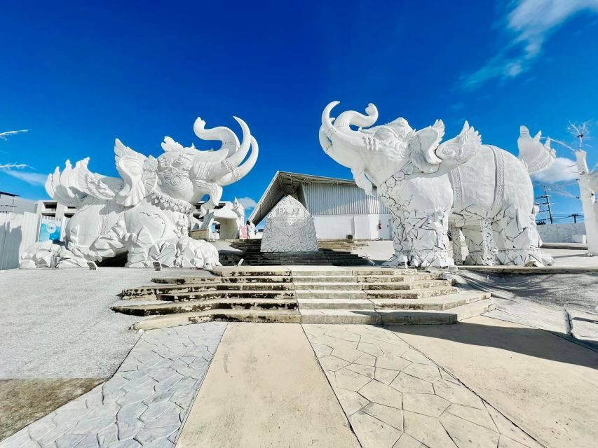 Pattaya: Frost Magical Ice of Siam Entry Ticket - The ice domes and Thai-inspired sculpture storytelling