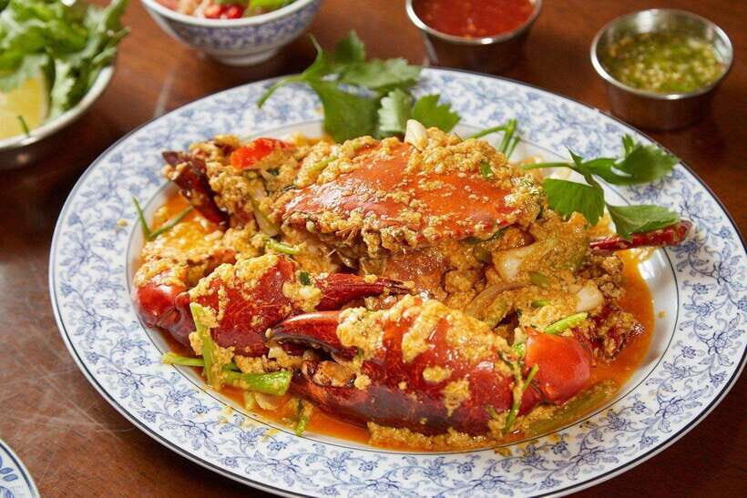 Pattaya: King Seafood Buffet Package - King Seafood Pattaya on Walking Street: the oceanfront setup