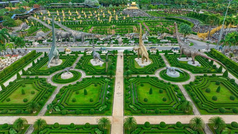 Pattaya: Nong Nooch Tropical Garden Ticket - Orchid gardens and flower viewing: where the time goes