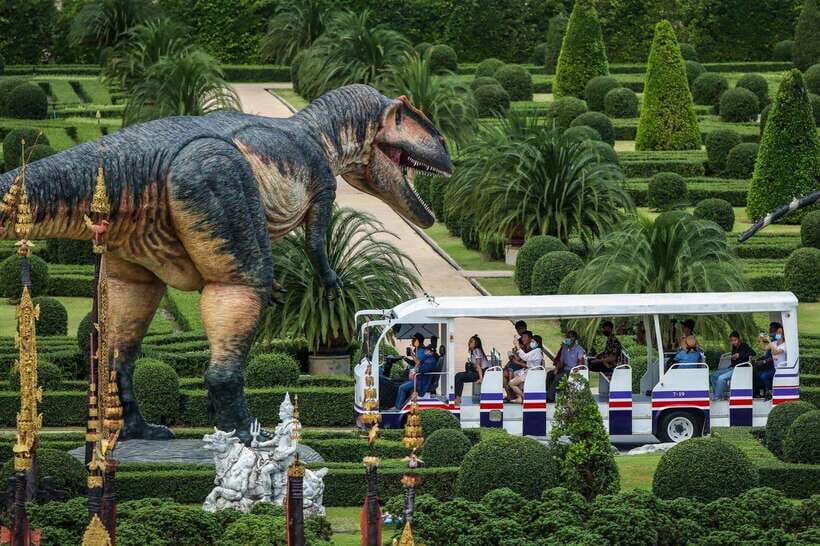 Pattaya: Nong Nooch Tropical Garden Ticket for Foreigners - Lunch at Cattleya and India Cuisine: Timing That Fits the Day