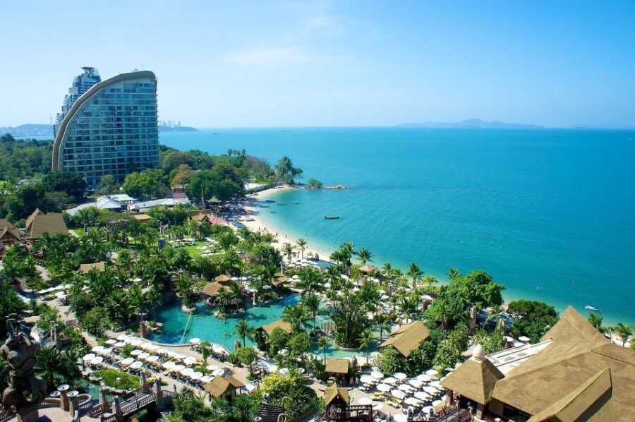 Pattaya: Private Customizeable City Highlights Tour & Driver - 4, 6, or 8 hours: how to choose your pace