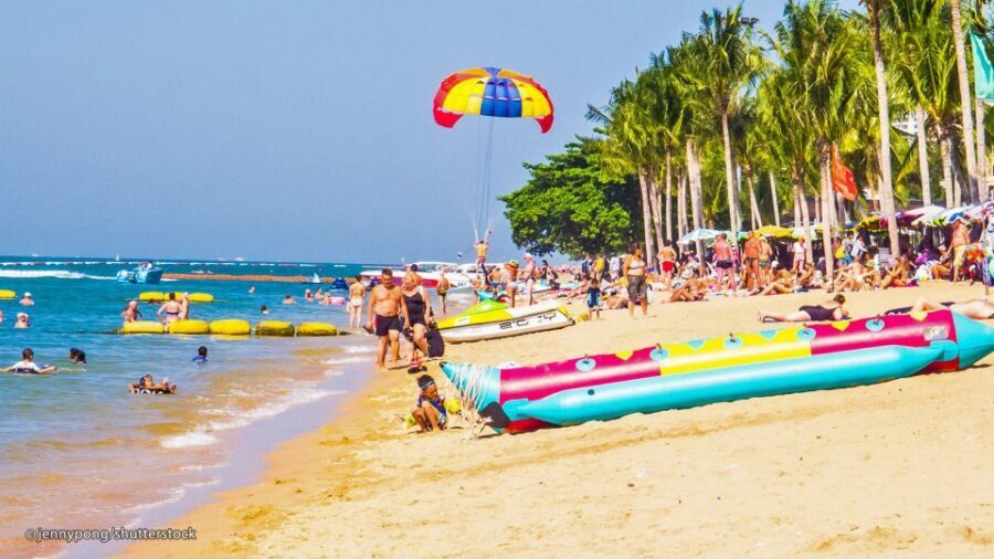 Pattaya: Private Customizeable City Highlights Tour & Driver - Wat Phra Yai (Big Buddha Hill) and Khao Phra Tamnak: the city at eye level