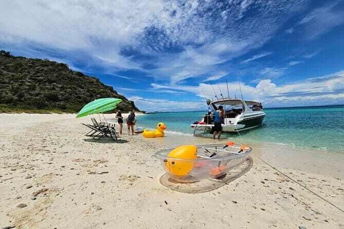 Pattaya: Private Speedboat 2-4 Islands Hopping with Lunch - What you get on board: snorkeling kit, shade, and comfort that matters