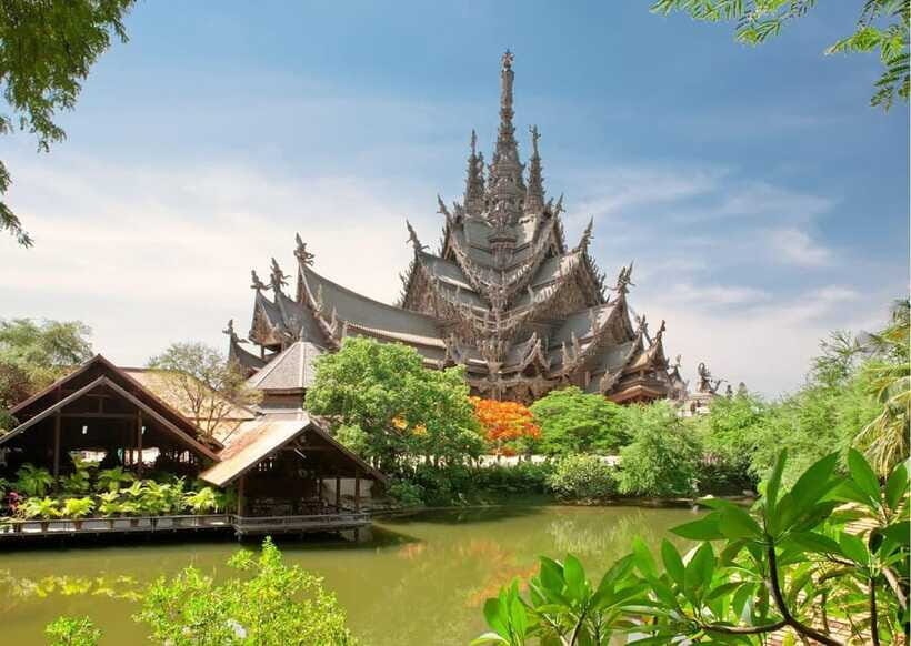 Pattaya: Sanctuary of Truth Admission with Guided Tour - Cultural performances: plan your timing so you don’t miss them
