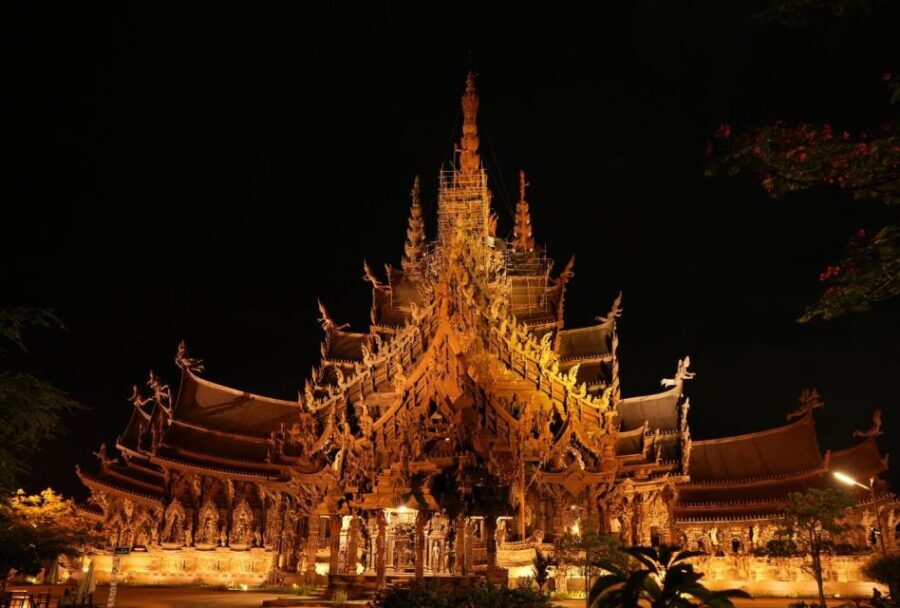 Pattaya: The Sanctuary of Truth Admission Ticket - Getting around the grounds: carts and comfort stops