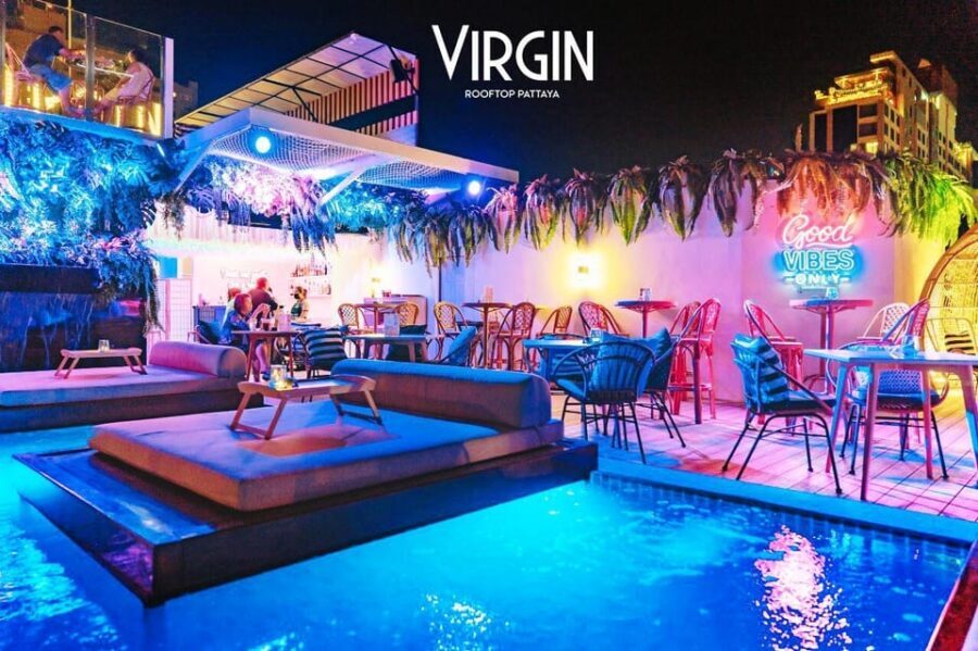 Pattaya: Virgin Rooftop - Service and vibe: friendly staff in a decorated rooftop bar