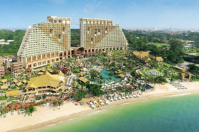 Private Hotel in Pattaya to Suvarnabhumi Airport Transfer - How far in advance should you book?