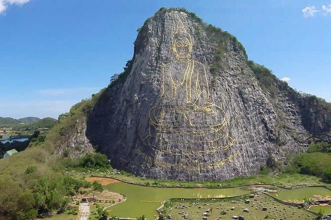 Temples & Cultural Tour Pattaya - Wat Yan and Wihan Sian in a tight 4-hour format