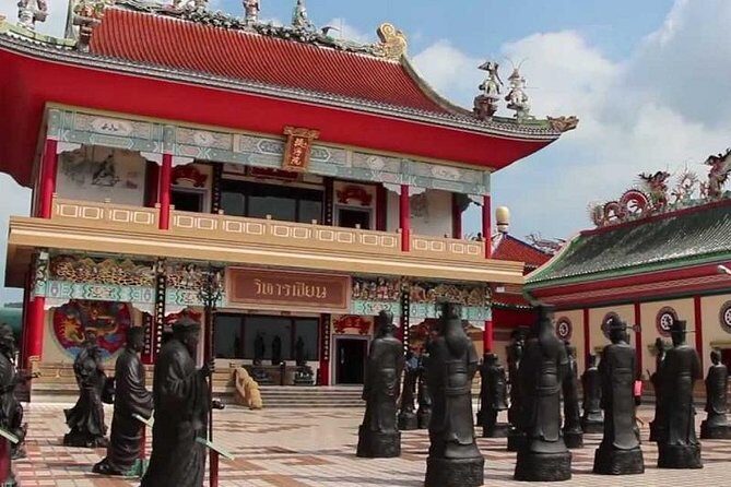 Temples & Cultural Tour Pattaya - Pickup, small-group timing, and using your mobile ticket
