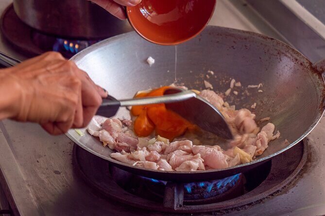 Thai Cooking Class in Pattaya - Asian Spicy Garden: the herb tour that makes the recipes easier