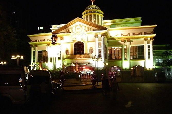 Tiffany’s Cabaret Show – Glamour and Spectacle - Entering Tiffany’s Pattaya Theatre: The Lobby Sets the Tone