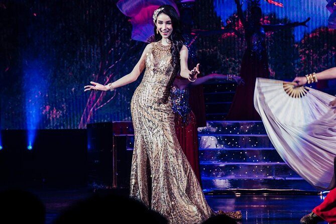 Tiffany's Show at Pattaya Admission Ticket - Costumes and the small exhibition you should plan for