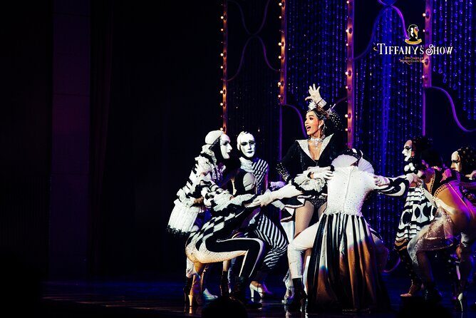 Tiffany's Show Pattaya: The World Class Best Show in Pattaya - Food and Drinks: What’s Included vs. What You’ll Pay For
